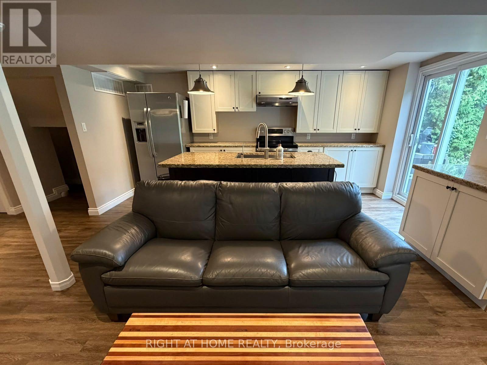 585 BRENTWOOD AVENUE, Oshawa (O'Neill) — photo 9