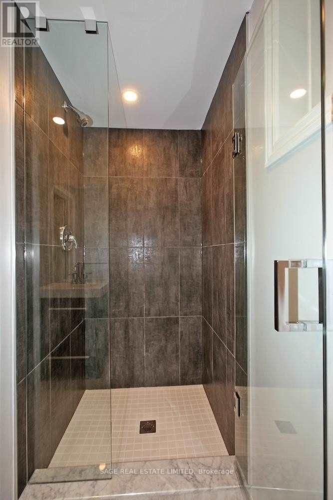 LOWER - 14 FURNIVAL ROAD, Toronto (O'Connor-Parkview) — photo 10