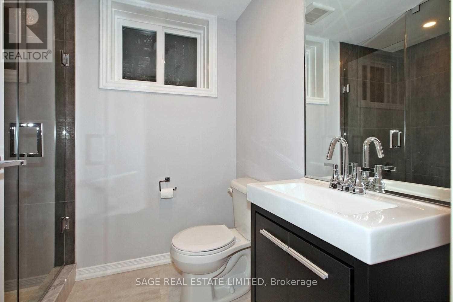 LOWER - 14 FURNIVAL ROAD, Toronto (O'Connor-Parkview) — photo 9