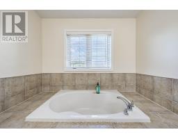 157 Powell Road, Brantford, ON N3T0E5 Photo 30