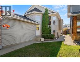 9878 Hidden Valley Drive Nw, Calgary, AB T3A5K4 Photo 37