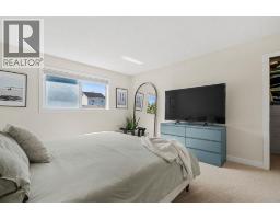9878 Hidden Valley Drive Nw, Calgary, AB T3A5K4 Photo 15