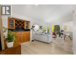 Kitchen - 9878 Hidden Valley Drive Nw, Calgary, AB T3A5K4 Photo 7