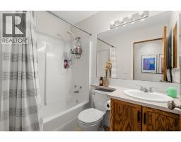 9878 Hidden Valley Drive Nw, Calgary, AB T3A5K4 Photo 25