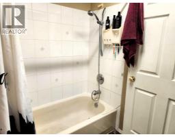 3203 50 Avenue, Lloydminster, SK S9V0N8 Photo 11