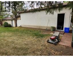 3203 50 Avenue, Lloydminster, SK S9V0N8 Photo 17