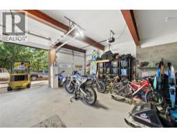 8 Old Town Road, Sicamous, BC V0E2V4 Photo 29