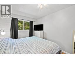 8 Old Town Road, Sicamous, BC V0E2V4 Photo 17