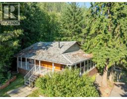 8 Old Town Road, Sicamous, BC V0E2V4 Photo 36
