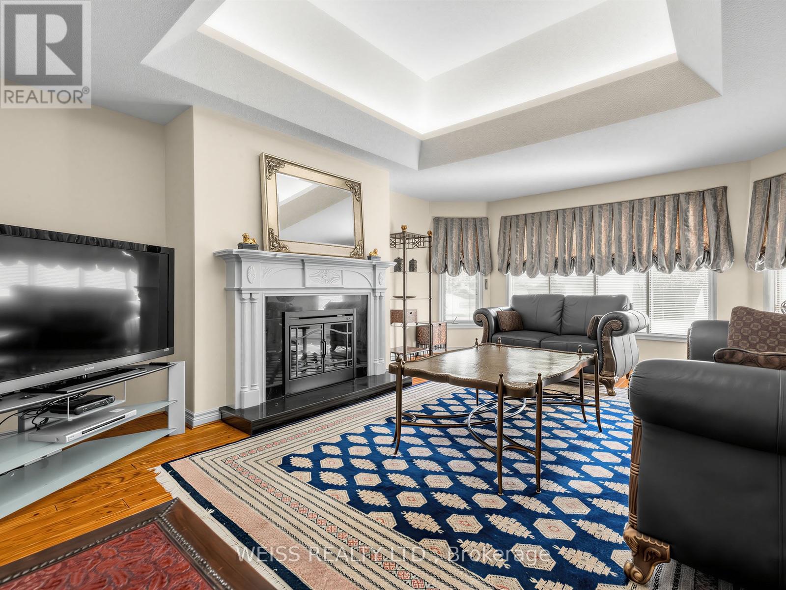 238 BOURBON STREET, Vaughan (East Woodbridge) — photo 10