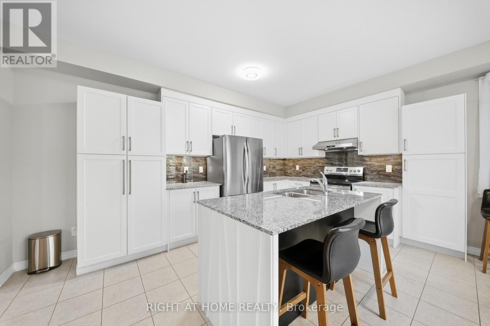 66 Betty May Crescent, East Gwillimbury, ON photo 18