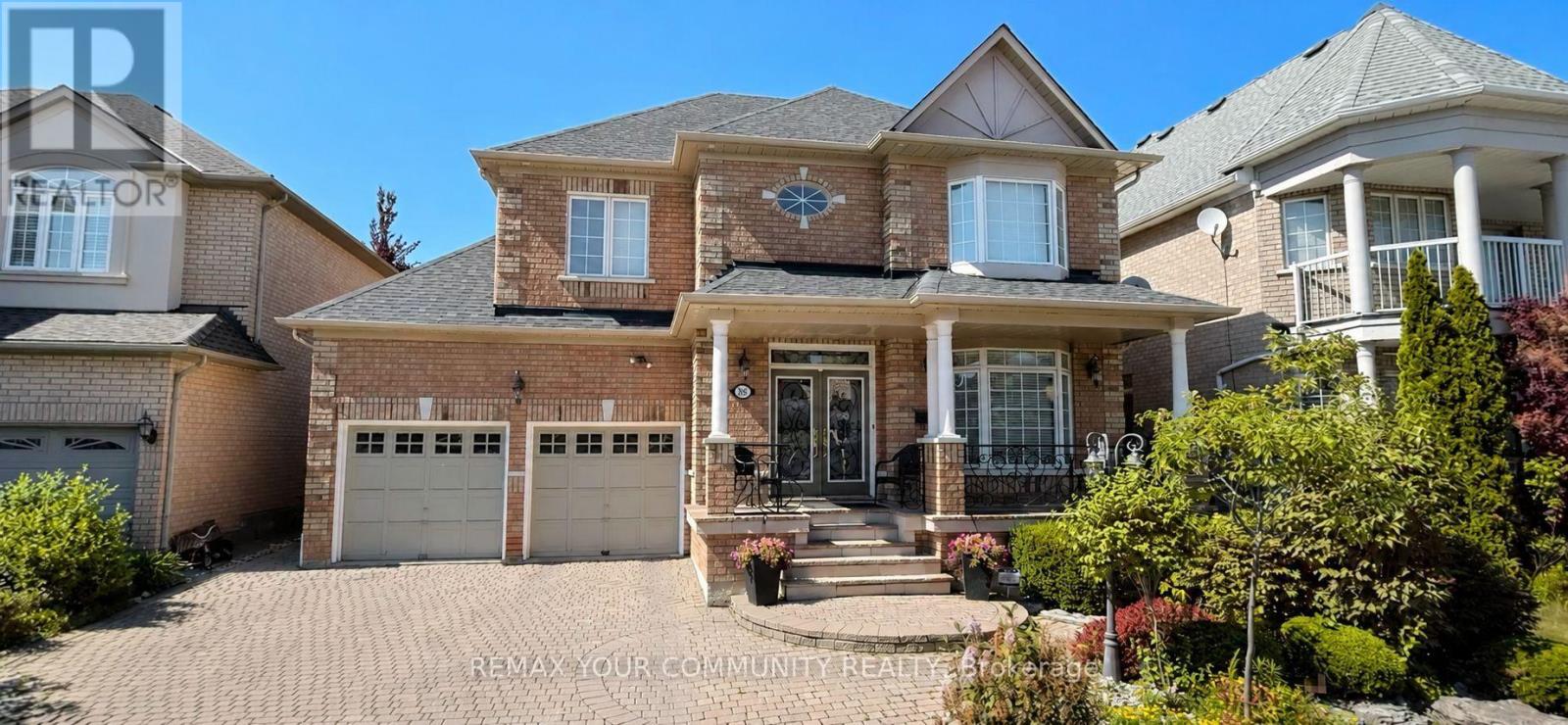 88 SANTINA STREET, Vaughan (Vellore Village)