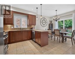 228 Twin Hills Crescent, Vaughan, ON L4H0H4 Photo 10