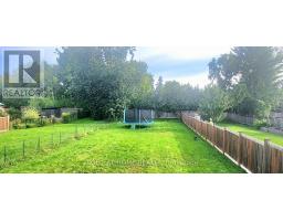 11 Richmond Park Drive, Georgina, ON L4P0H2 Photo 17