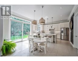 23 Trail Boulevard, Springwater, ON L9X0S6 Photo 11