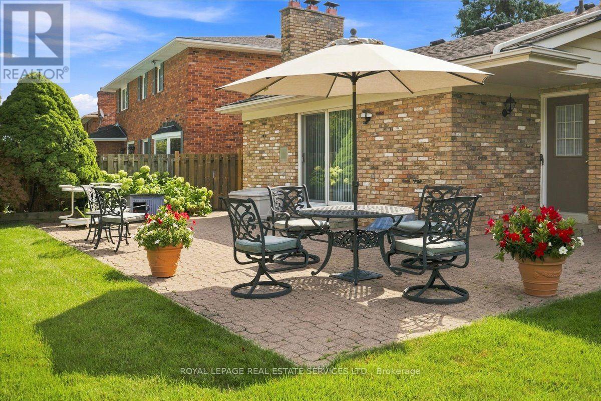 1309 MONMOUTH DRIVE - 25