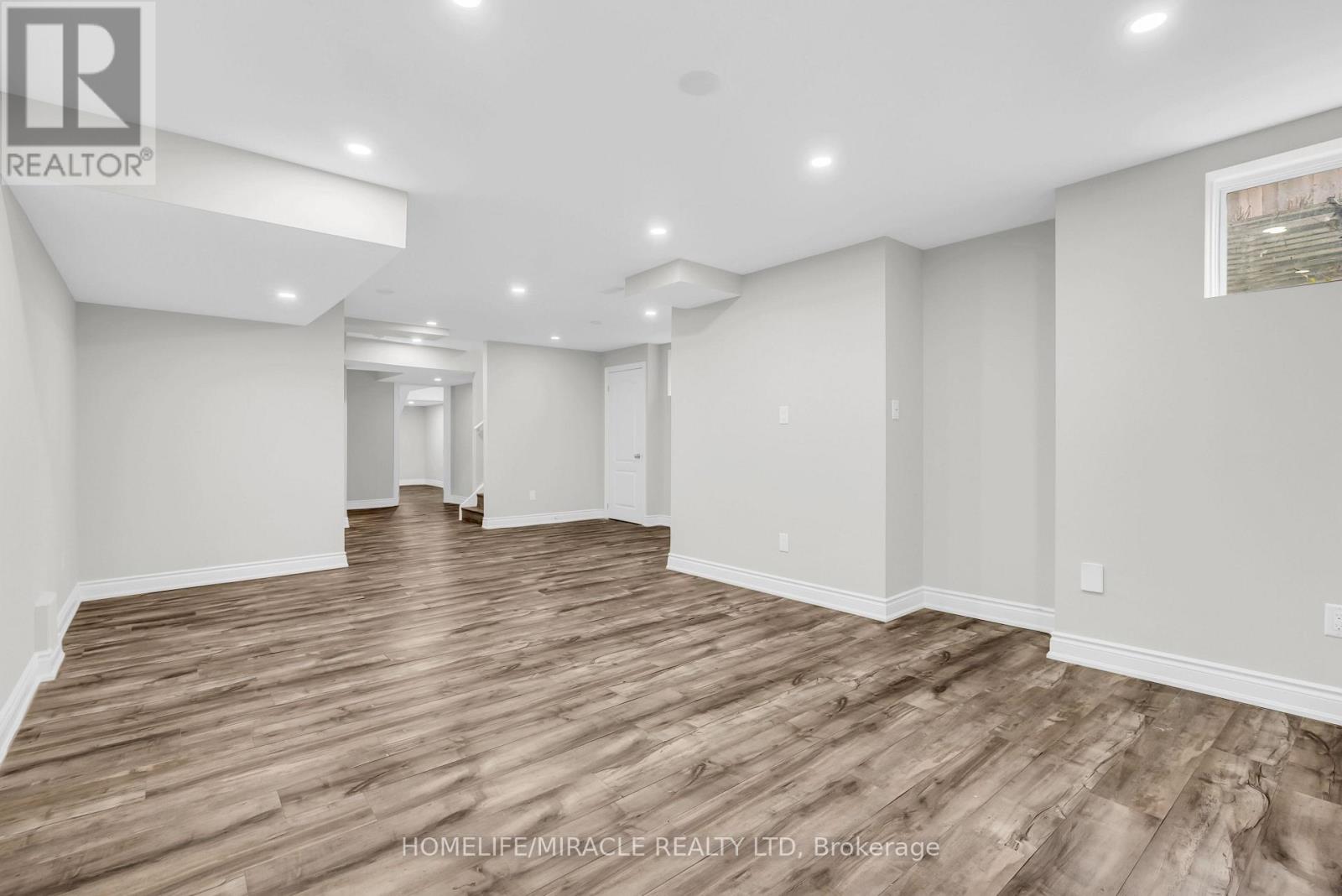 36 CEDARCREST STREET - Image 45