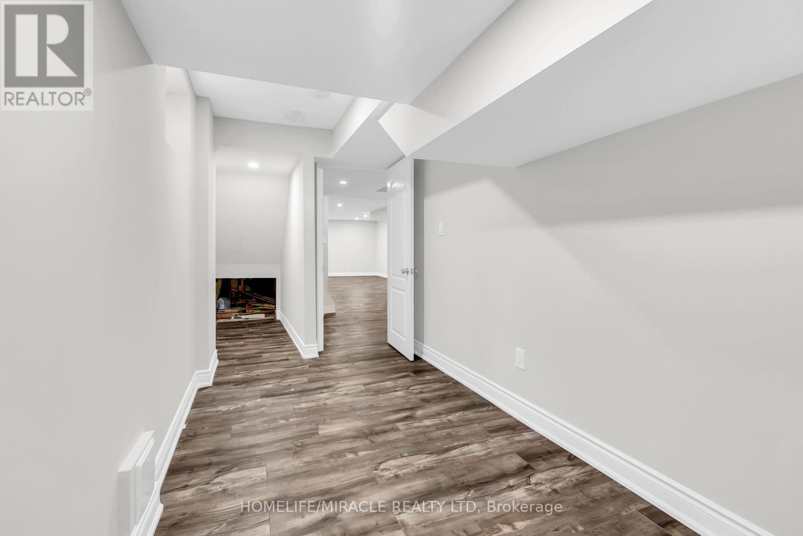 36 CEDARCREST STREET - Image 46