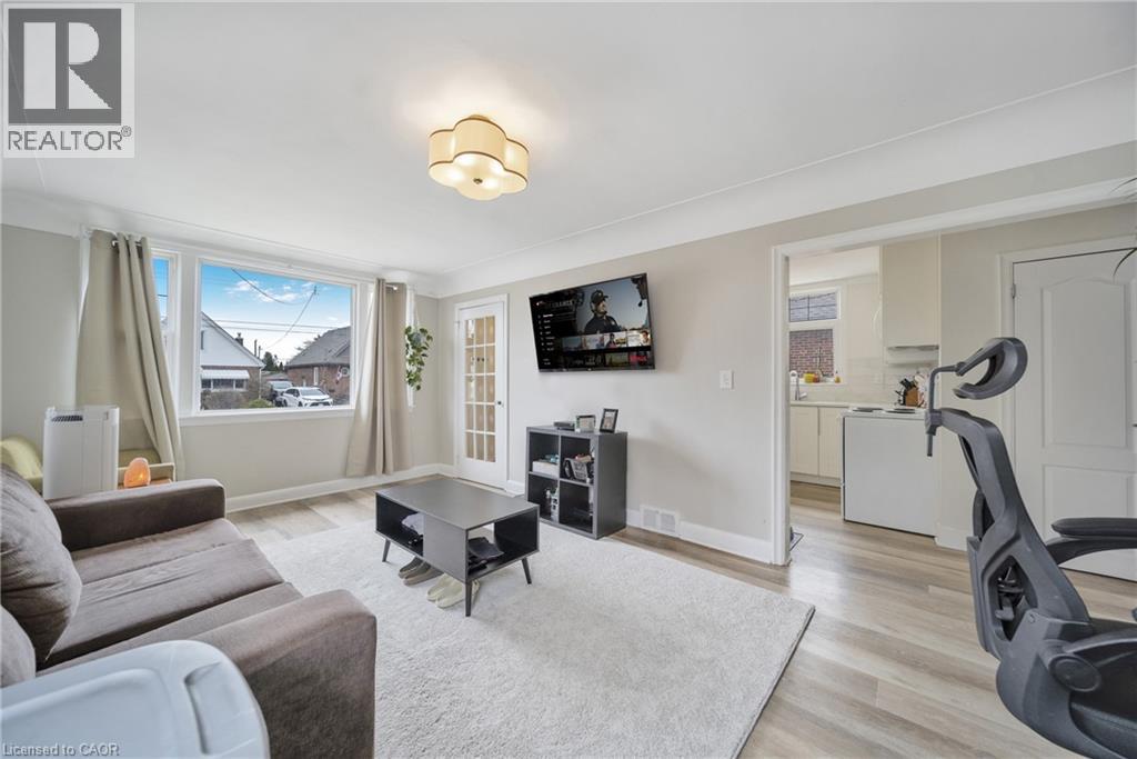 146 GLENCARRY Avenue Unit# Upper, Hamilton — photo 9
