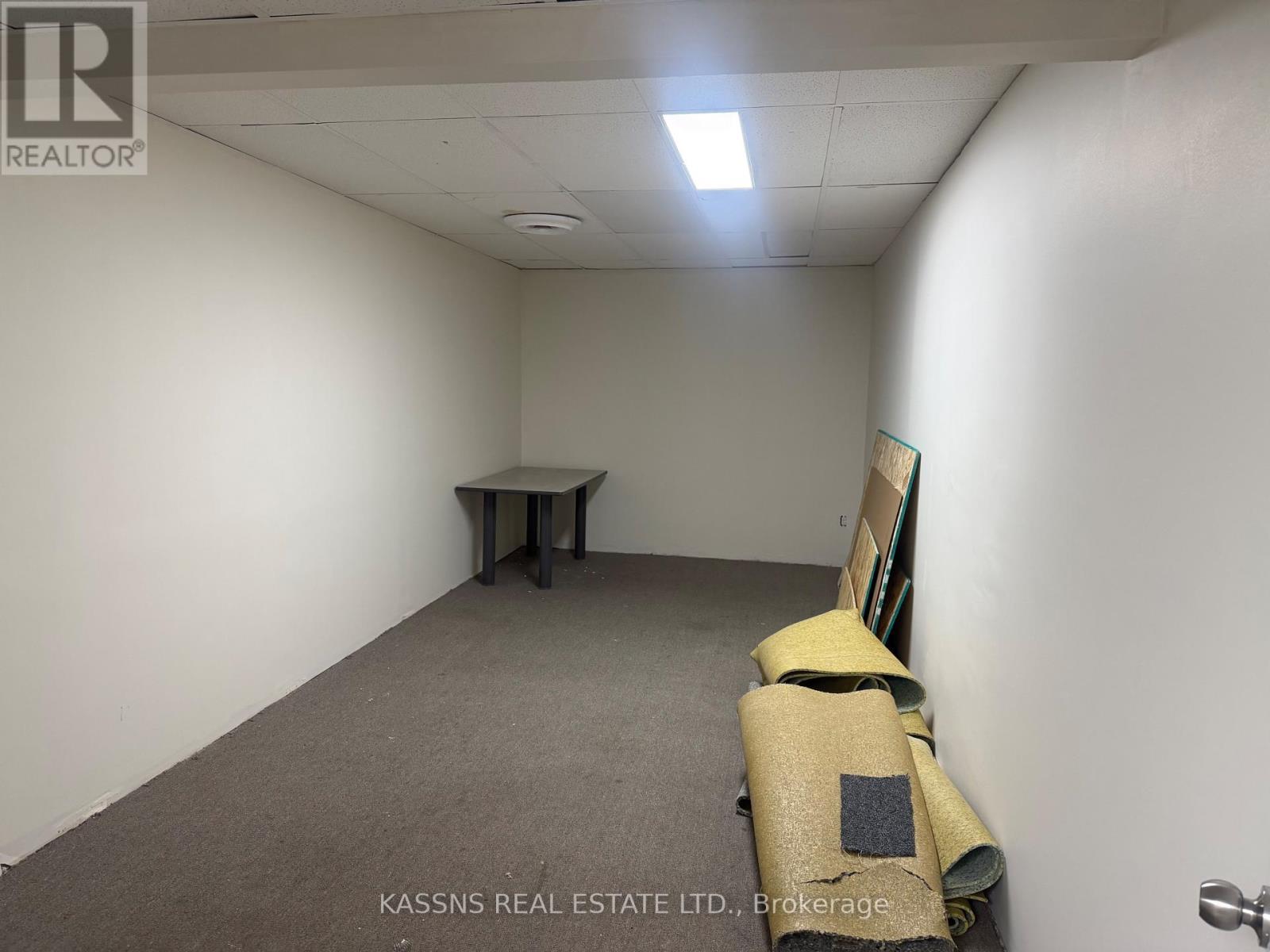1051 UPPER JAMES STREET, Hamilton (Greeningdon) — photo 5