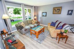 7 Alsip Drive, Winnipeg, MB R2R2N7 Photo 6