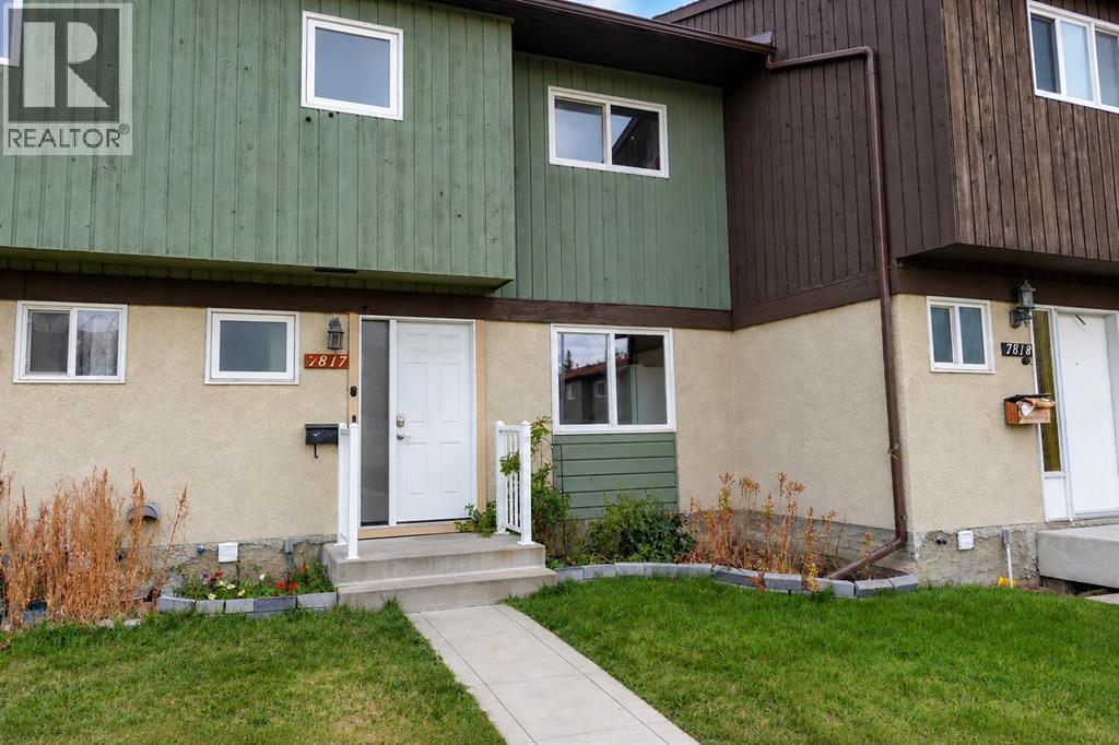 7817 Cedarwood Park, Grande Prairie, Alberta, T8V4R8