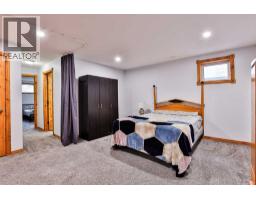 128 Cougar Road N - photo 18