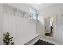 927 163 Street, Surrey, BC V4A9T8 Photo 8