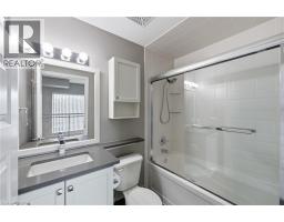 215 E Queen Street E Unit# 225, Brampton, ON L6W0A9 Photo 16