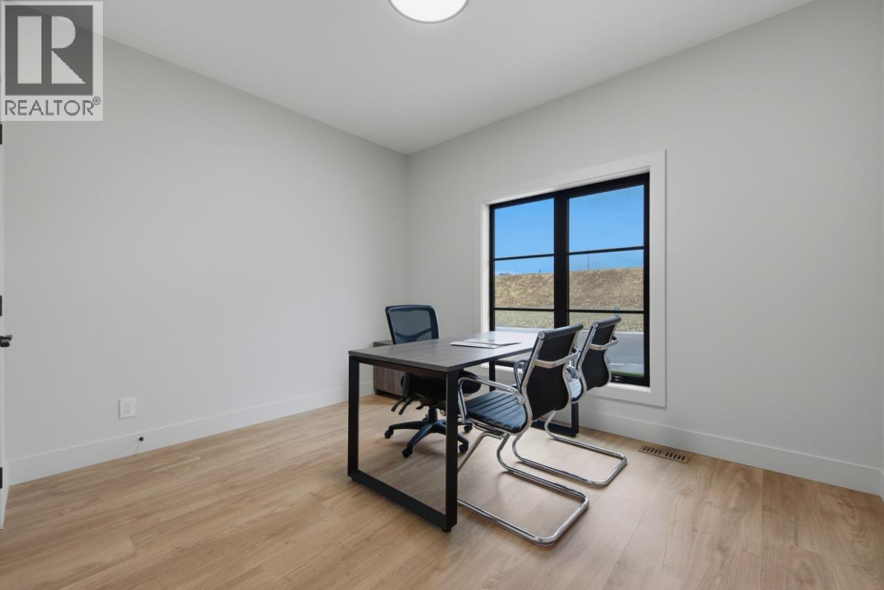749 Carleton Street - Image 16