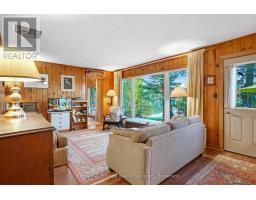 4175 Elephant Lake Road, Dysart Et Al, ON K0L3C0 Photo 13