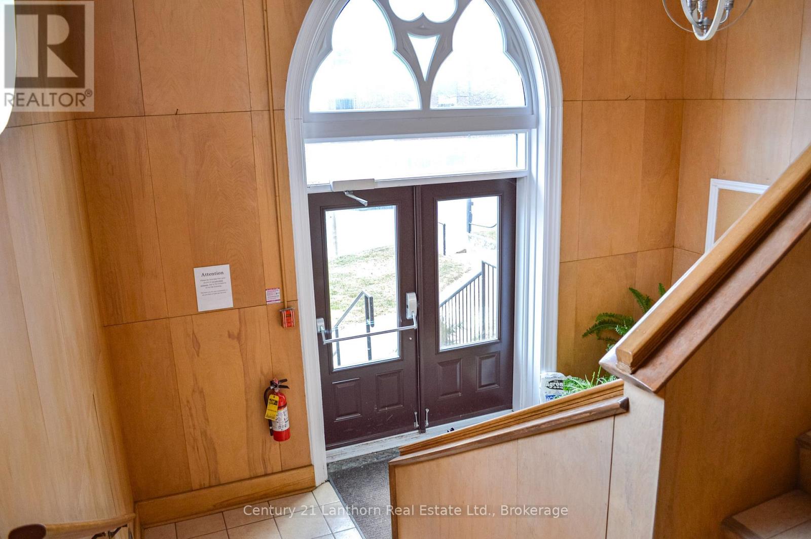 34 Victoria Avenue — photo 23