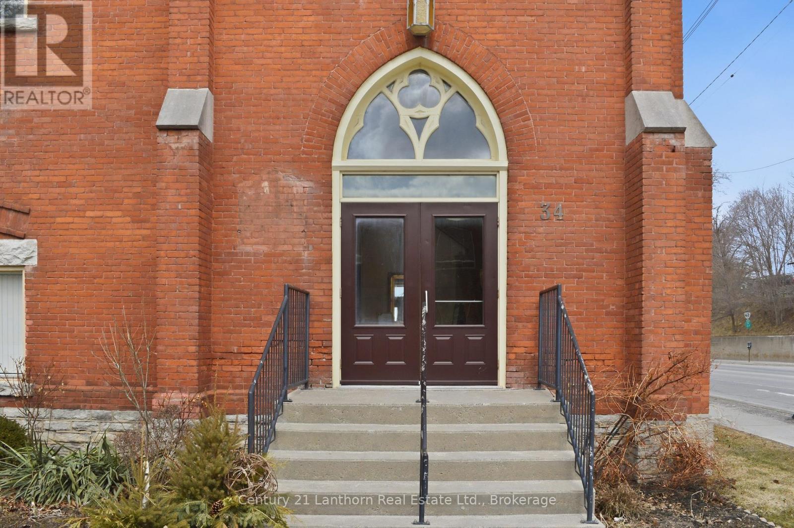 34 Victoria Avenue — photo 25