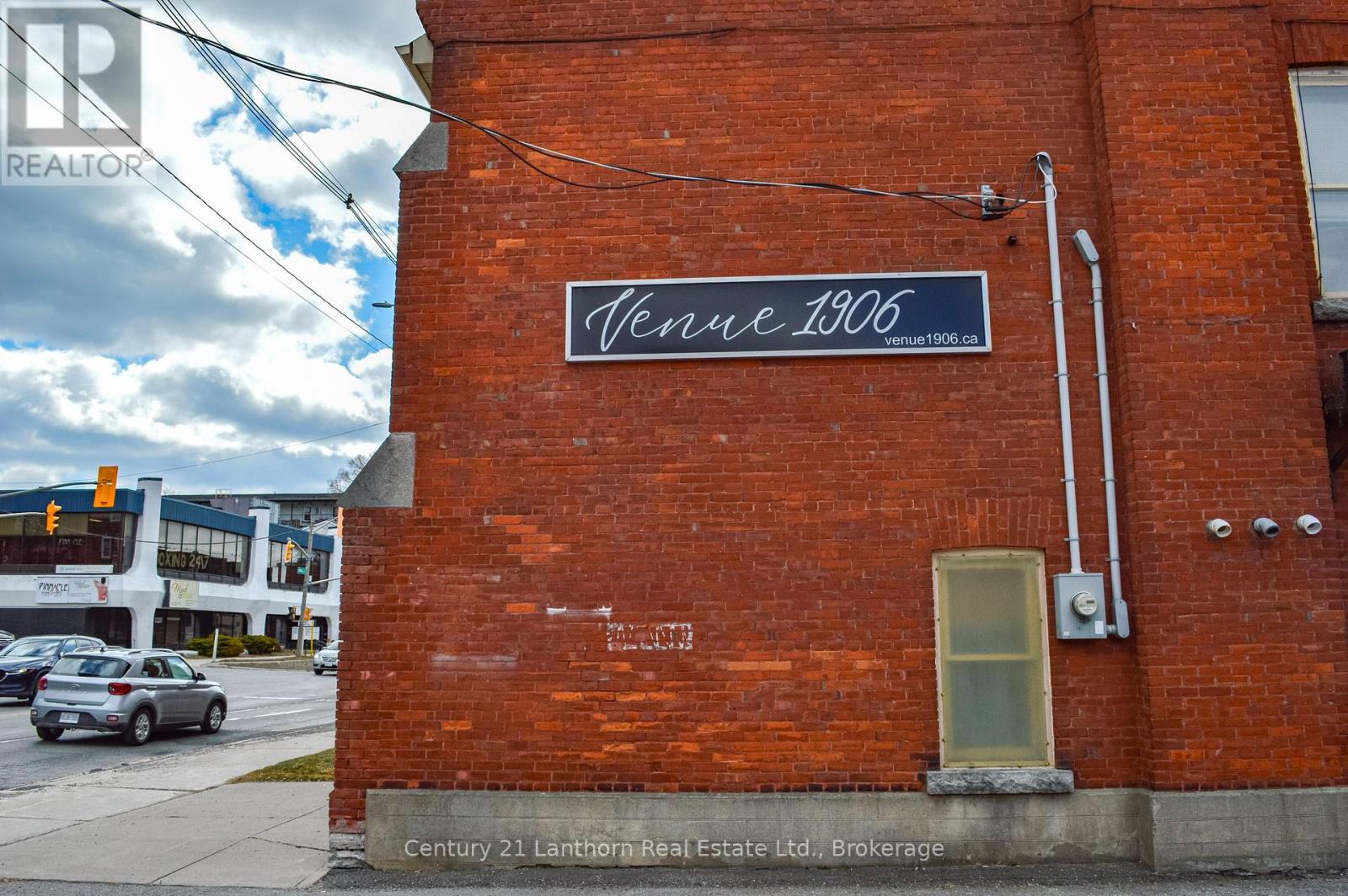 34 Victoria Avenue — photo 28