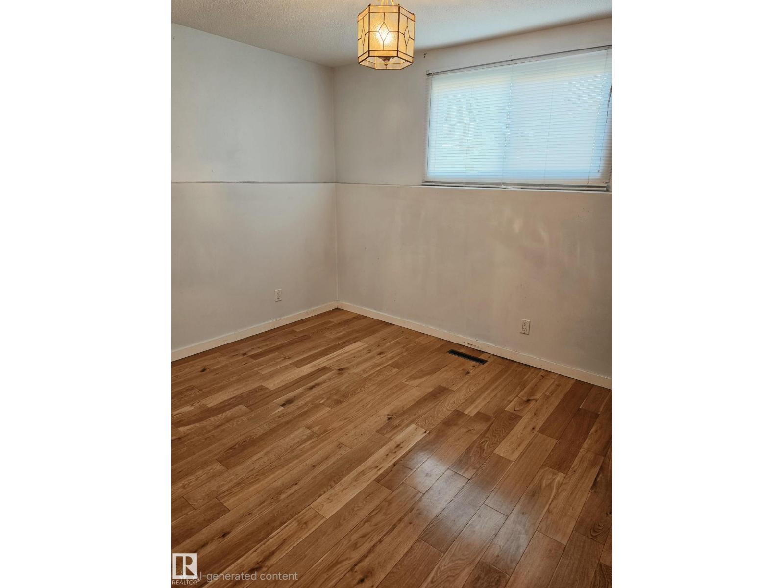 7312 DELWOOD RD NW - 32