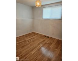 7312 Delwood Rd Nw, Edmonton, AB T5C3A7 Photo 32