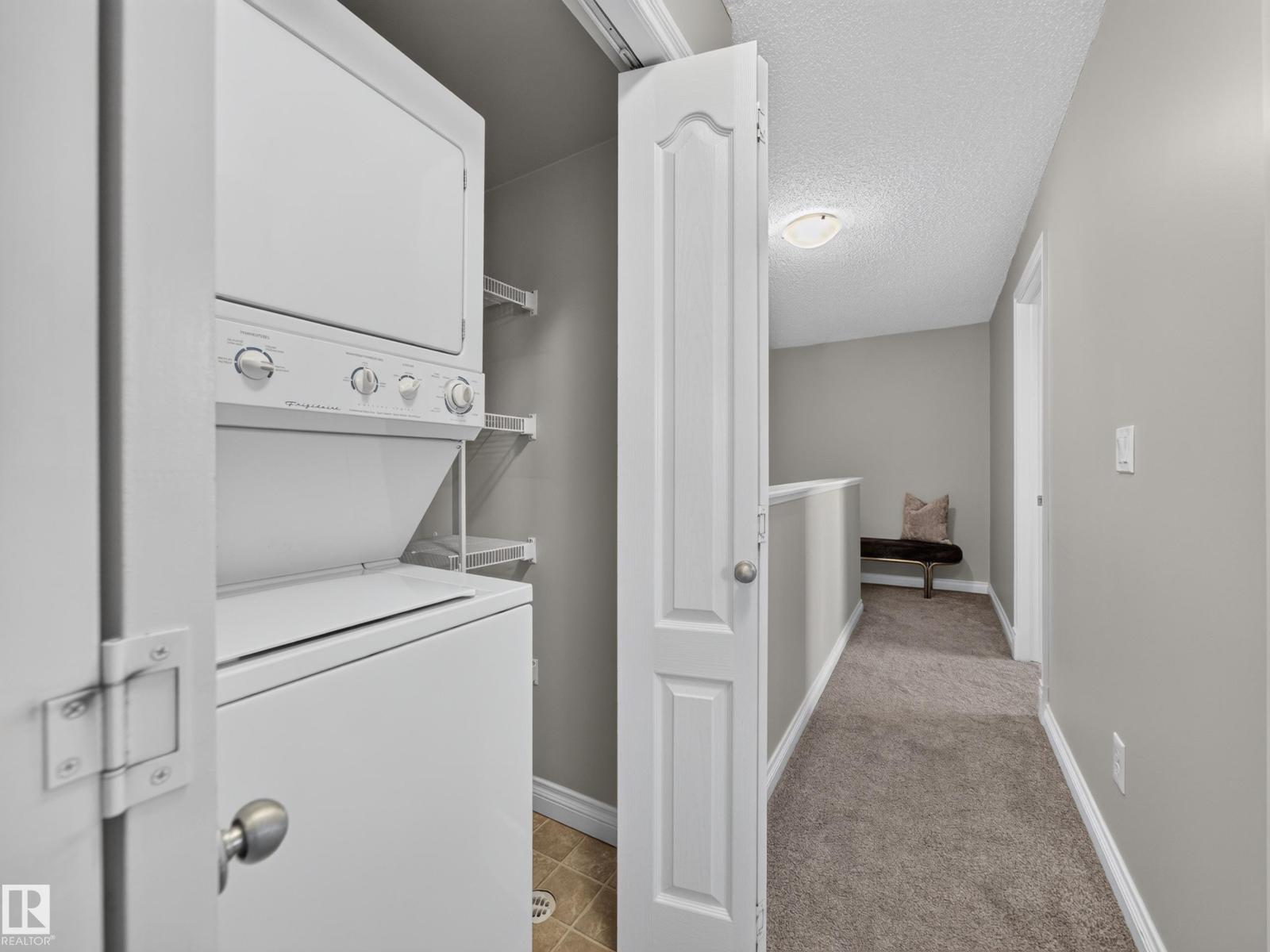 #44 12050 17 AV SW - 54