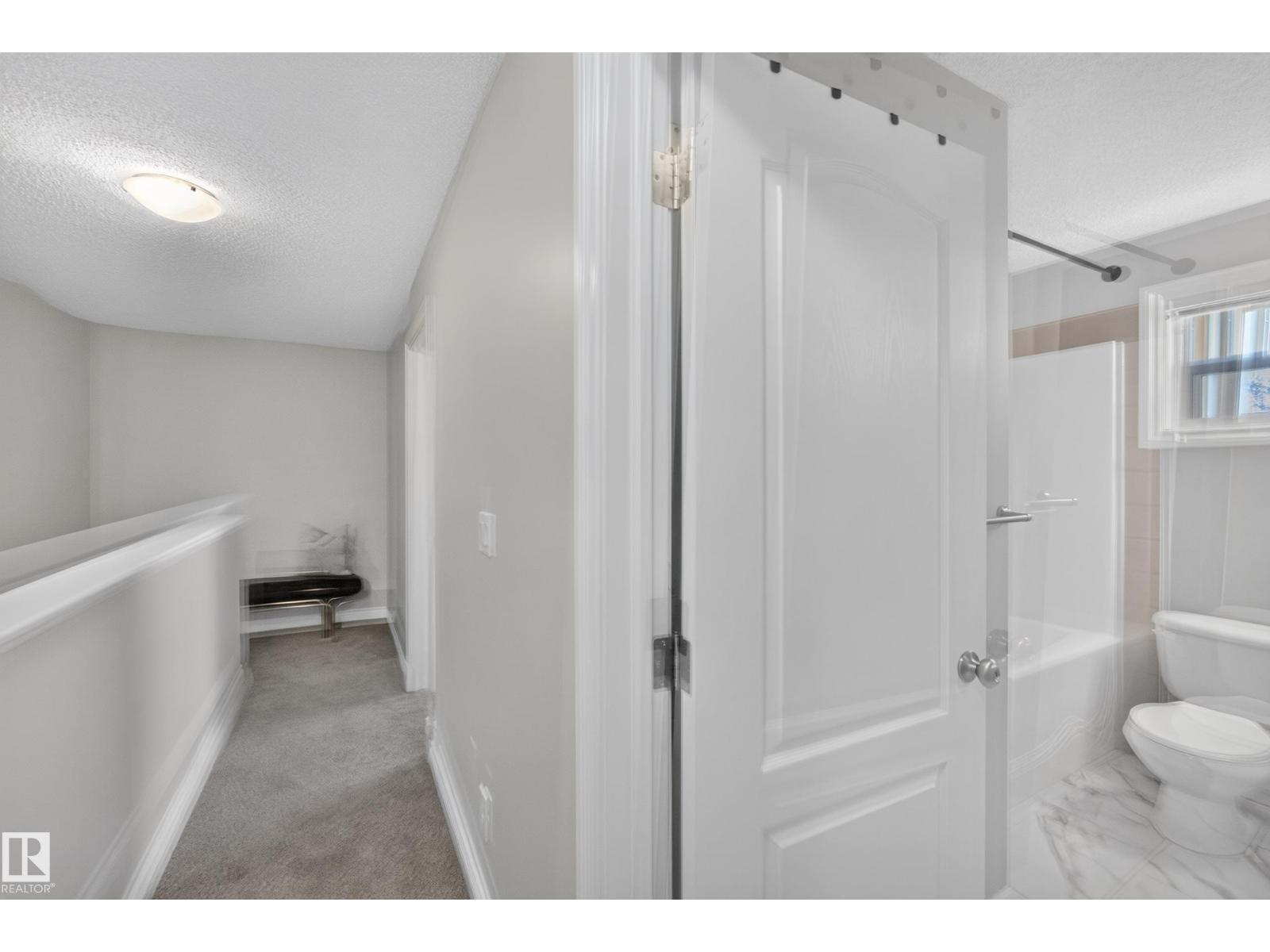 #44 12050 17 AV SW - Image 55