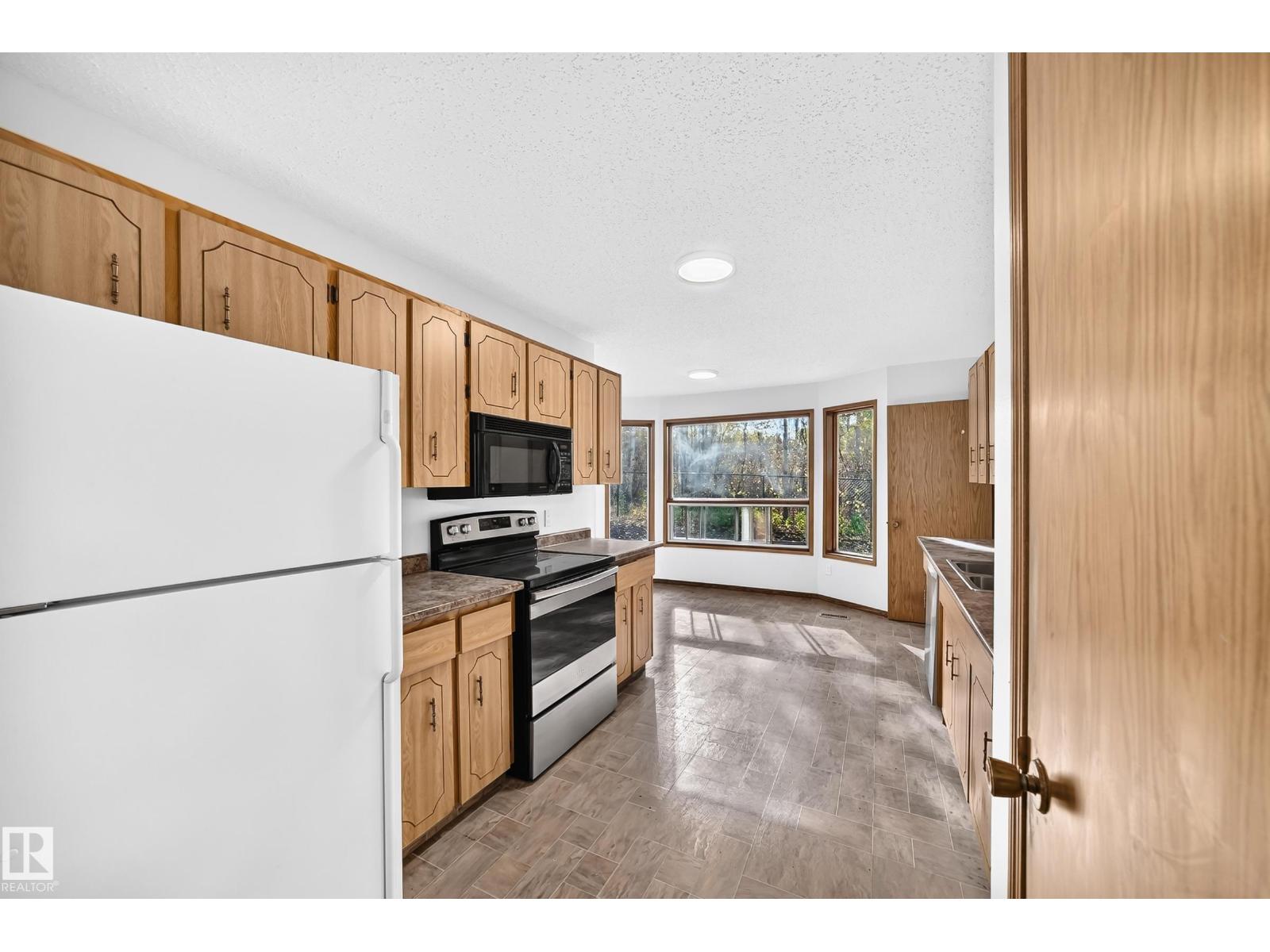 #100 23016 TWP RD 504 - 6