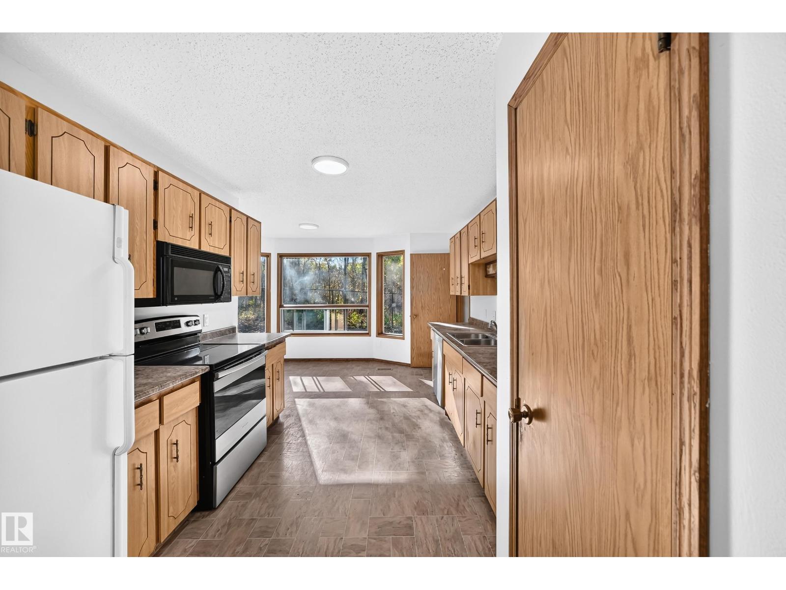 #100 23016 TWP RD 504 - 7