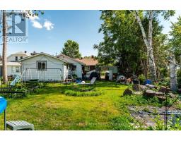 9 Wolfe Street, Penetanguishene, ON L9M1B9 Photo 13