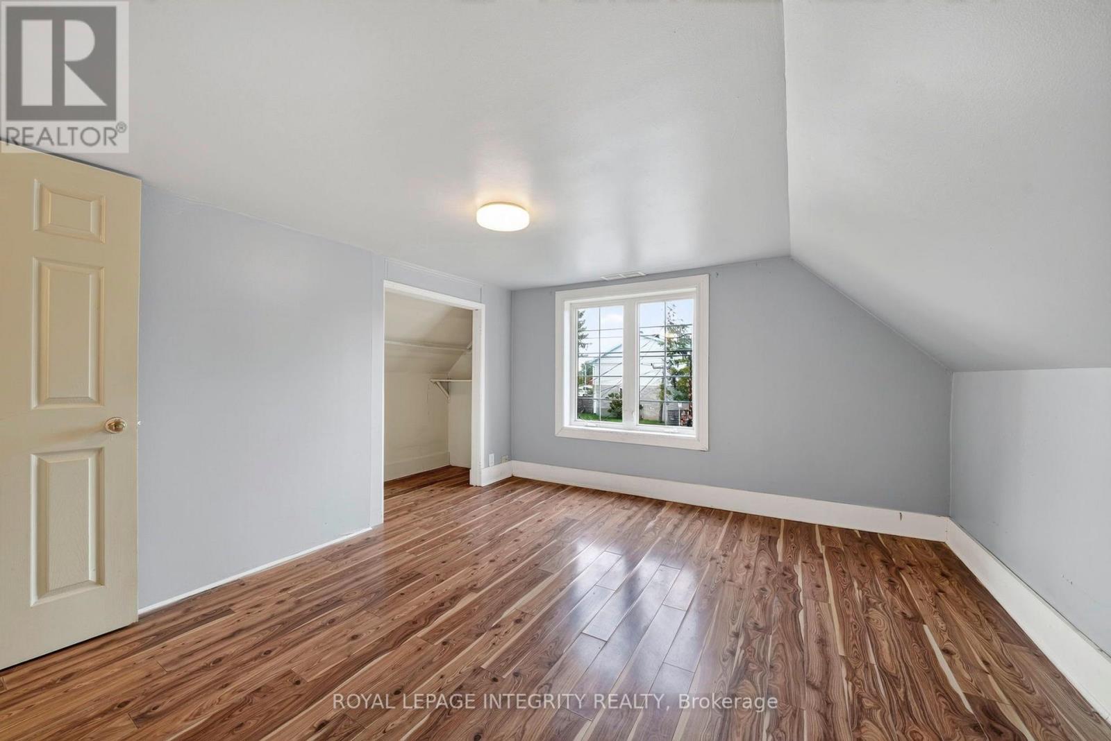 836 MARLBOROUGH STREET N - Image 13