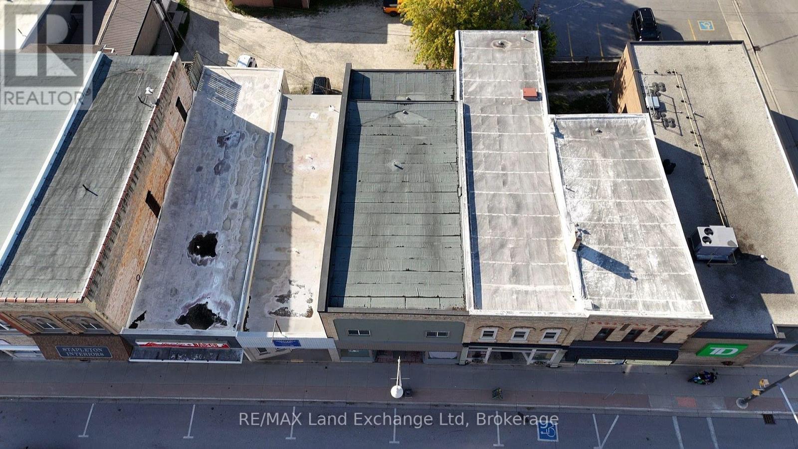 218-220 JOSEPHINE STREET - Image 4