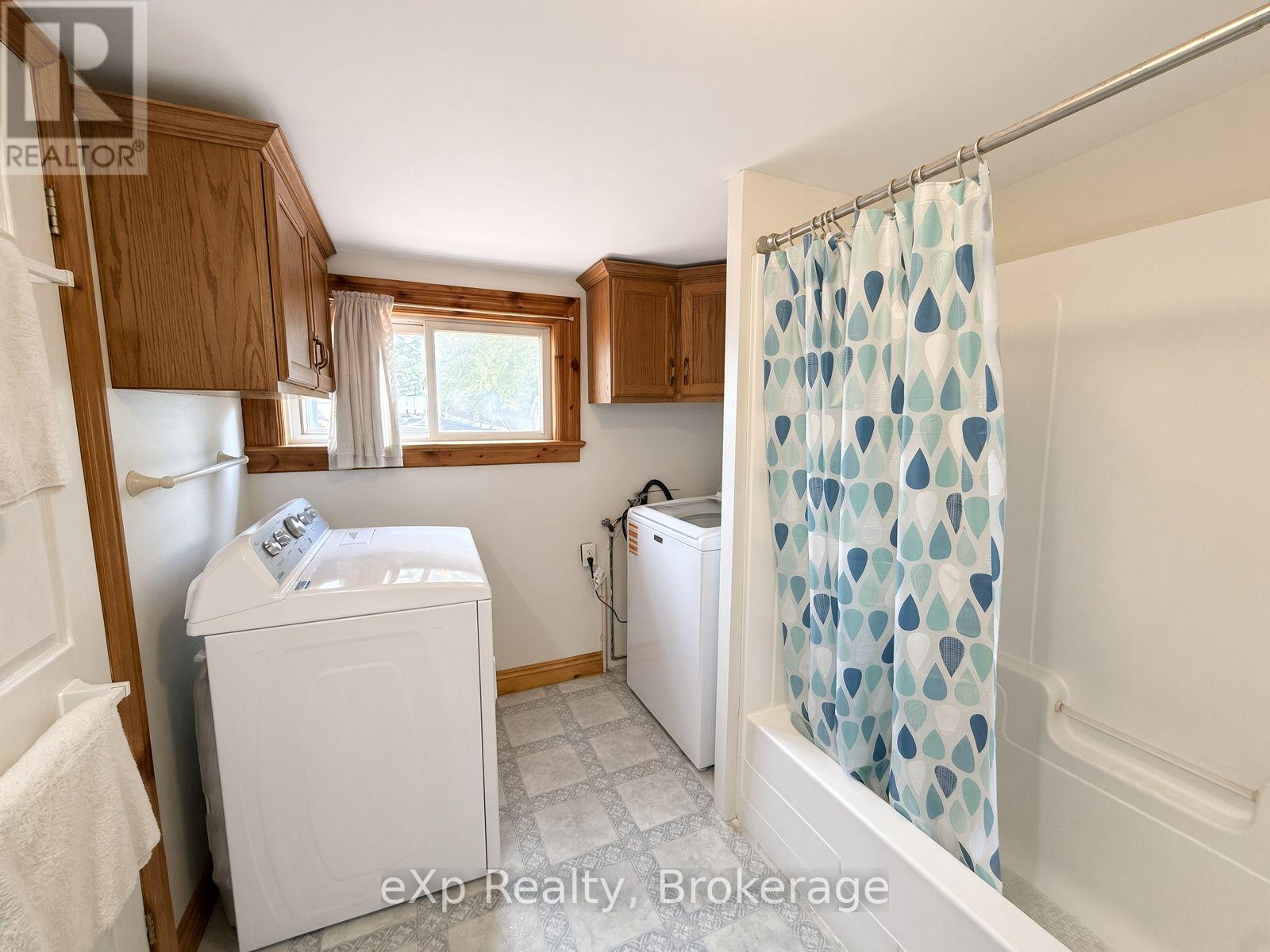 42 CLARINDA STREET S - Image 18