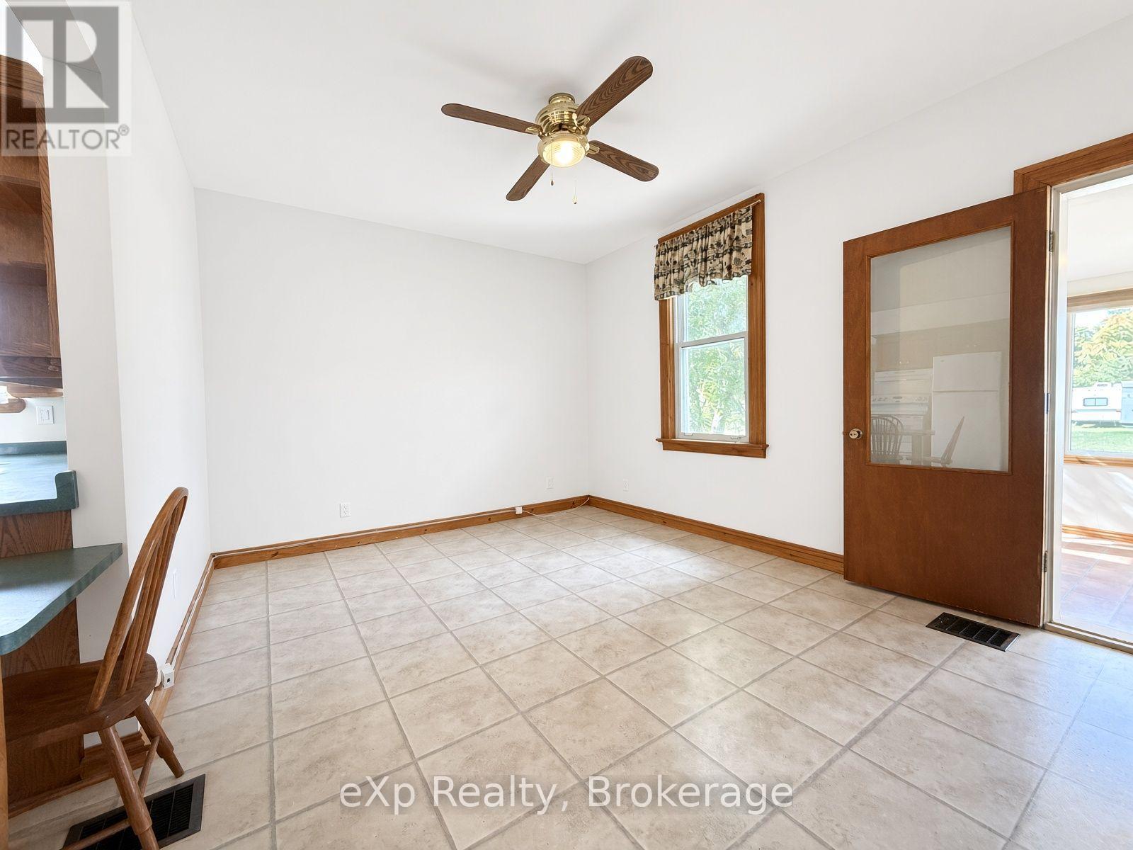 42 CLARINDA STREET S - Image 8