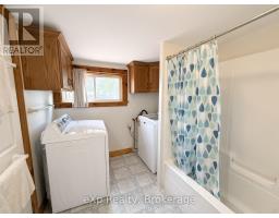 42 Clarinda Street S, South Bruce, ON N0G2S0 Photo 18
