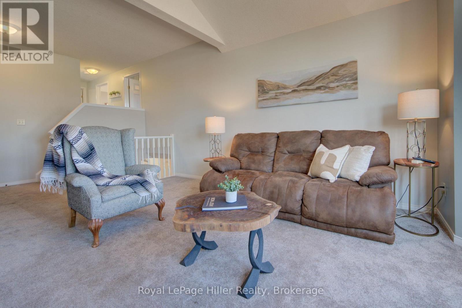 220 SCHNELLER DRIVE - Image 21