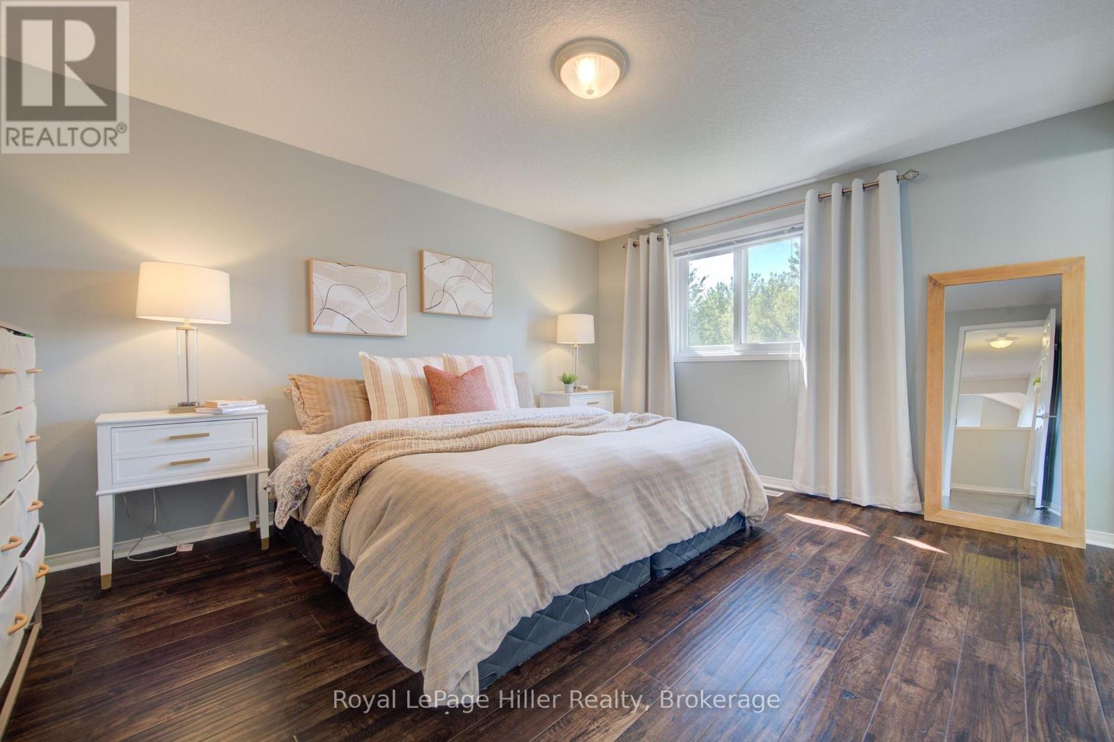 220 SCHNELLER DRIVE - 29