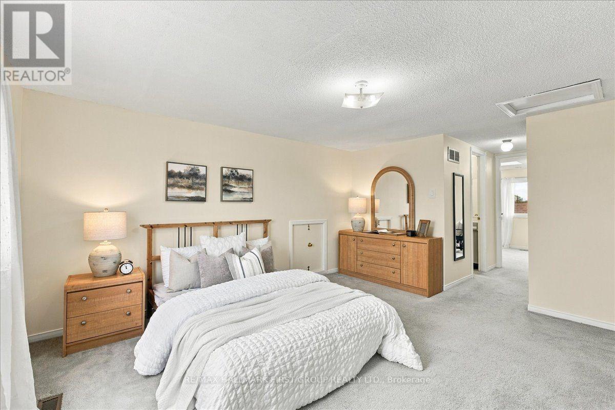 1582 KELVINWAY LANE - 37