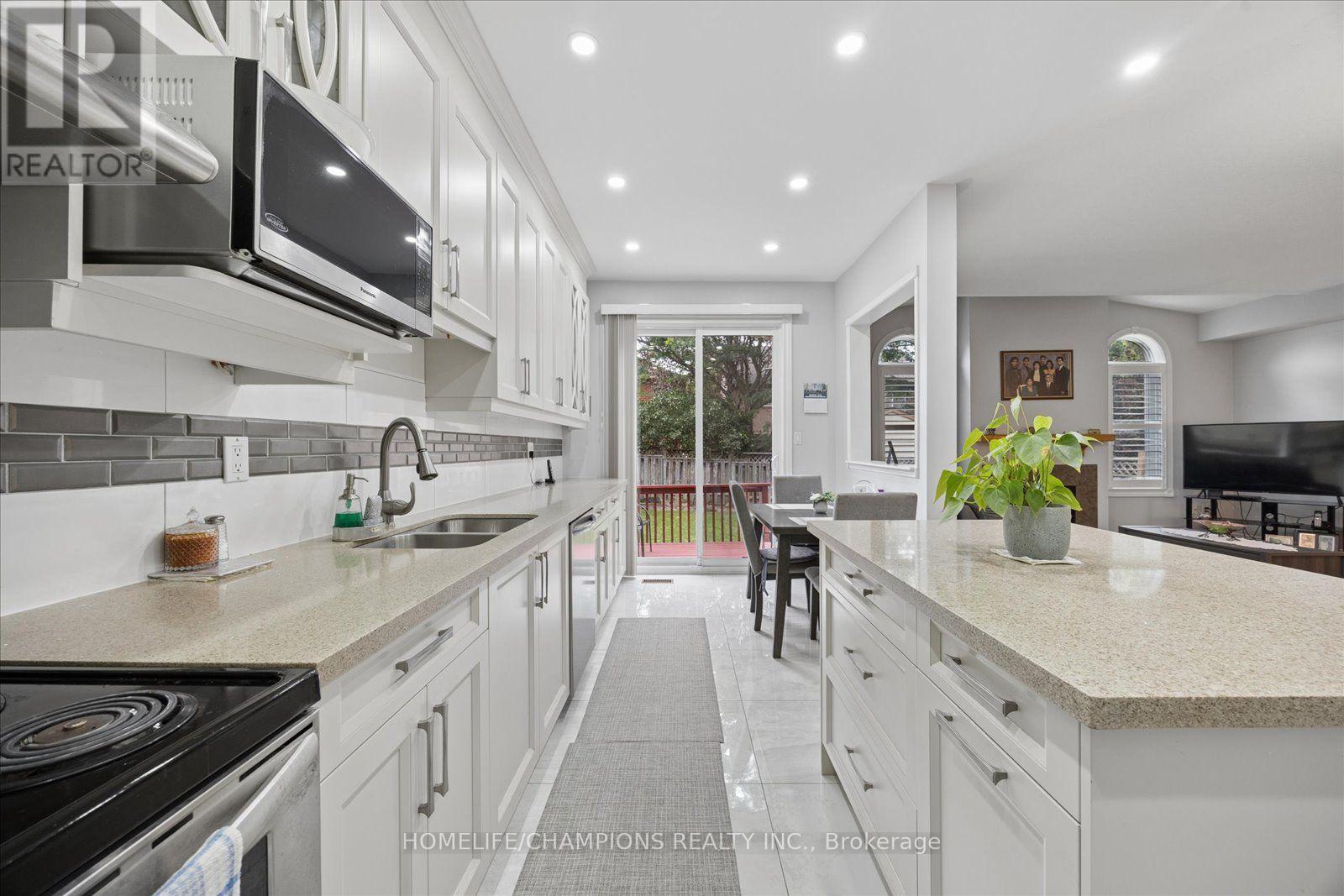 1905 WILDFLOWER DRIVE - 11